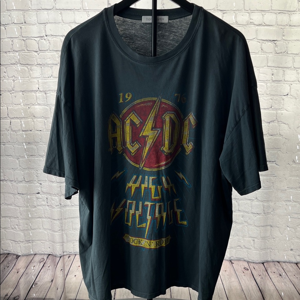 Daydreamer Vintage Rock Graphic Tee